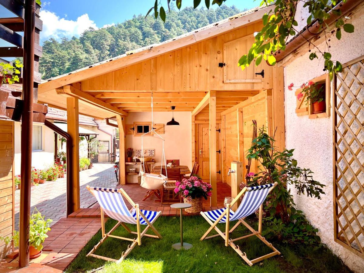 Victoria Gasthaus Rasnov - Charming Vacation House In Rasnov ภายนอก รูปภาพ