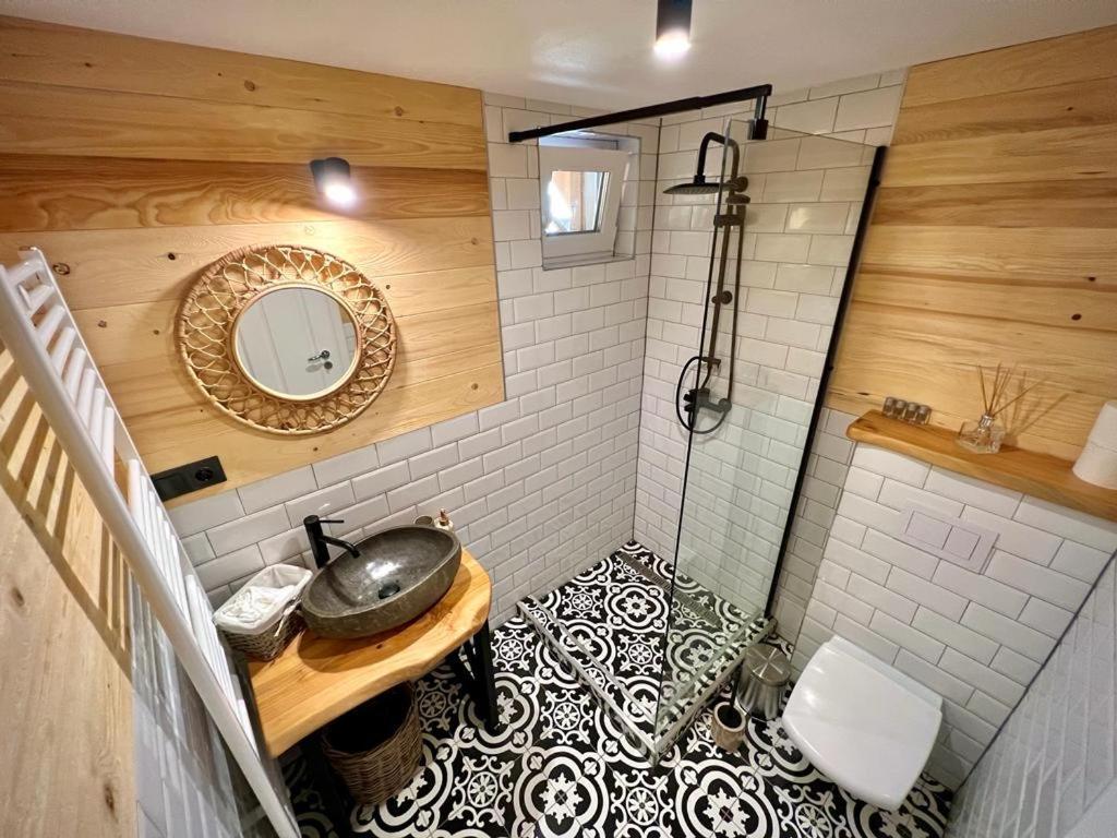 Victoria Gasthaus Rasnov - Charming Vacation House In Rasnov ภายนอก รูปภาพ
