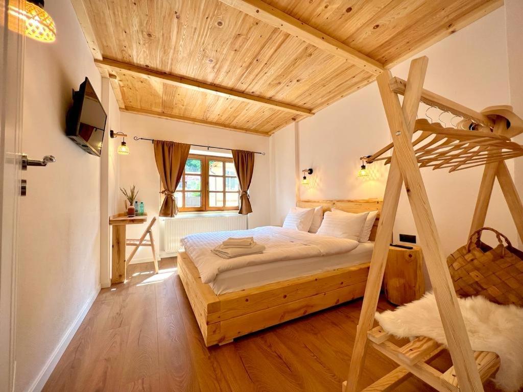 Victoria Gasthaus Rasnov - Charming Vacation House In Rasnov ภายนอก รูปภาพ